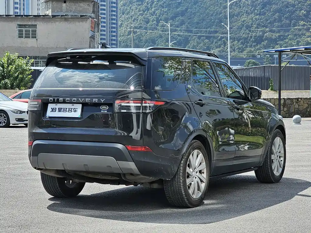Land Rover Discovery — фото 19