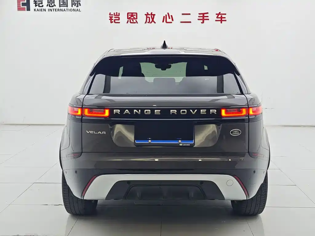 Land Rover Velar — фото 21