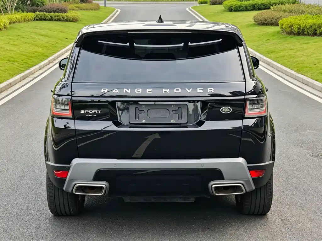 Land Rover Sport PHEV — фото 15