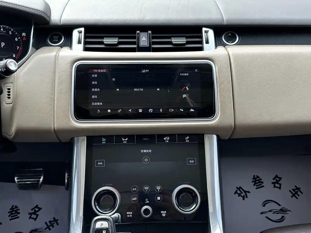 Land Rover Sport — фото 13