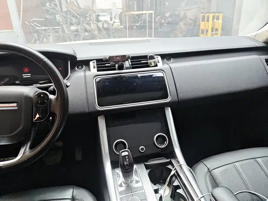 Land Rover Sport — фото 13