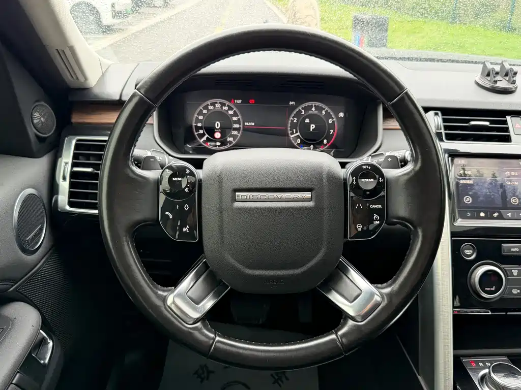 Land Rover Discovery — фото 19