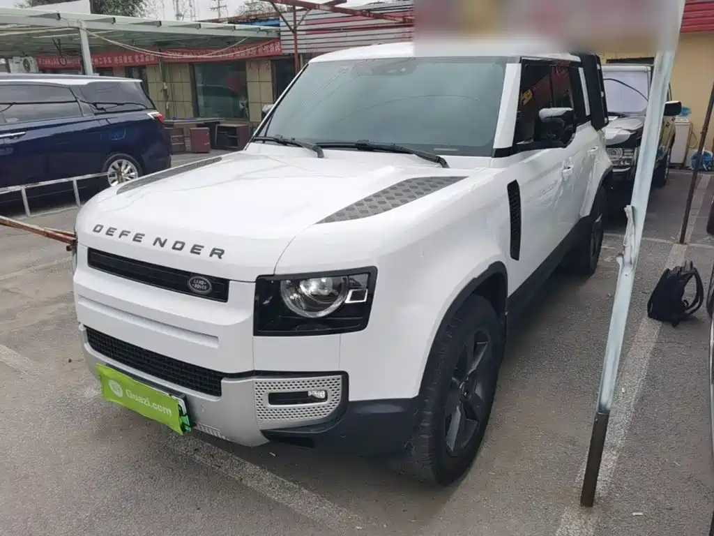 Land Rover Defender New Energy