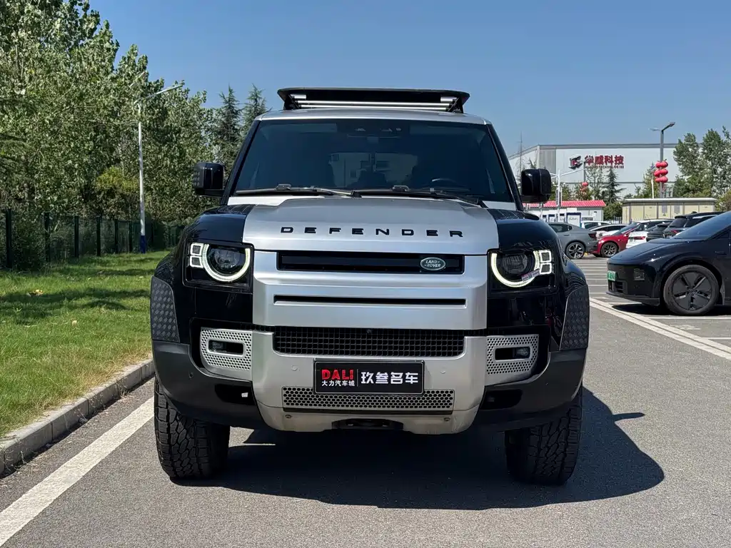 Land Rover Defender — фото 2