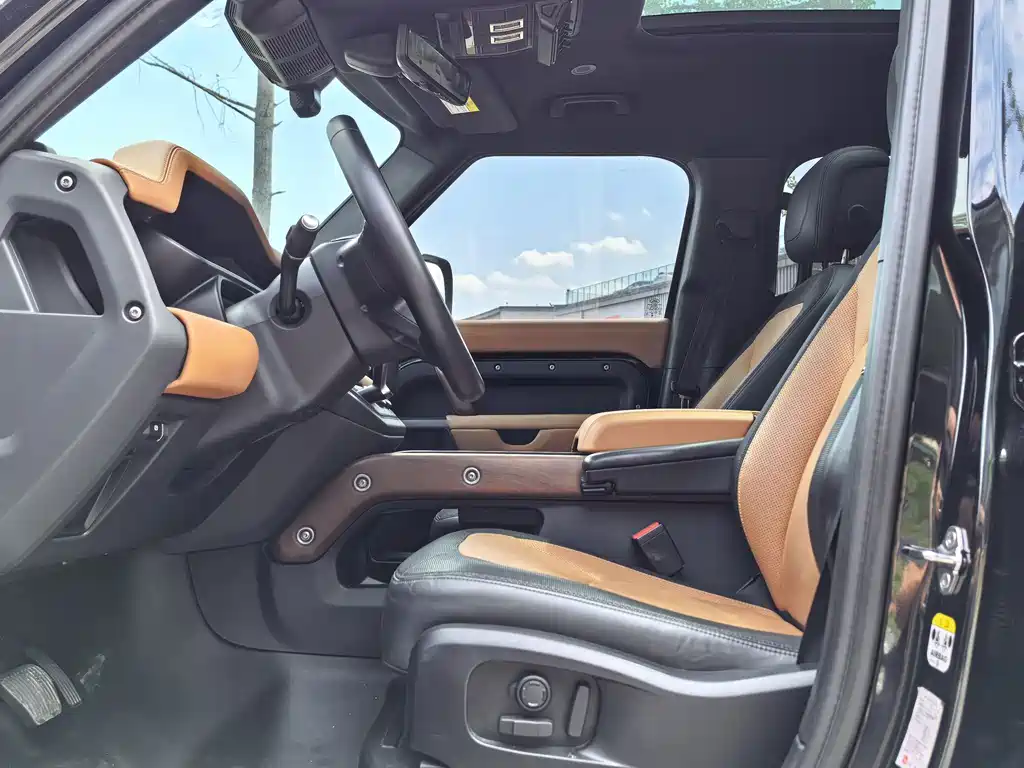 Land Rover Defender — фото 4