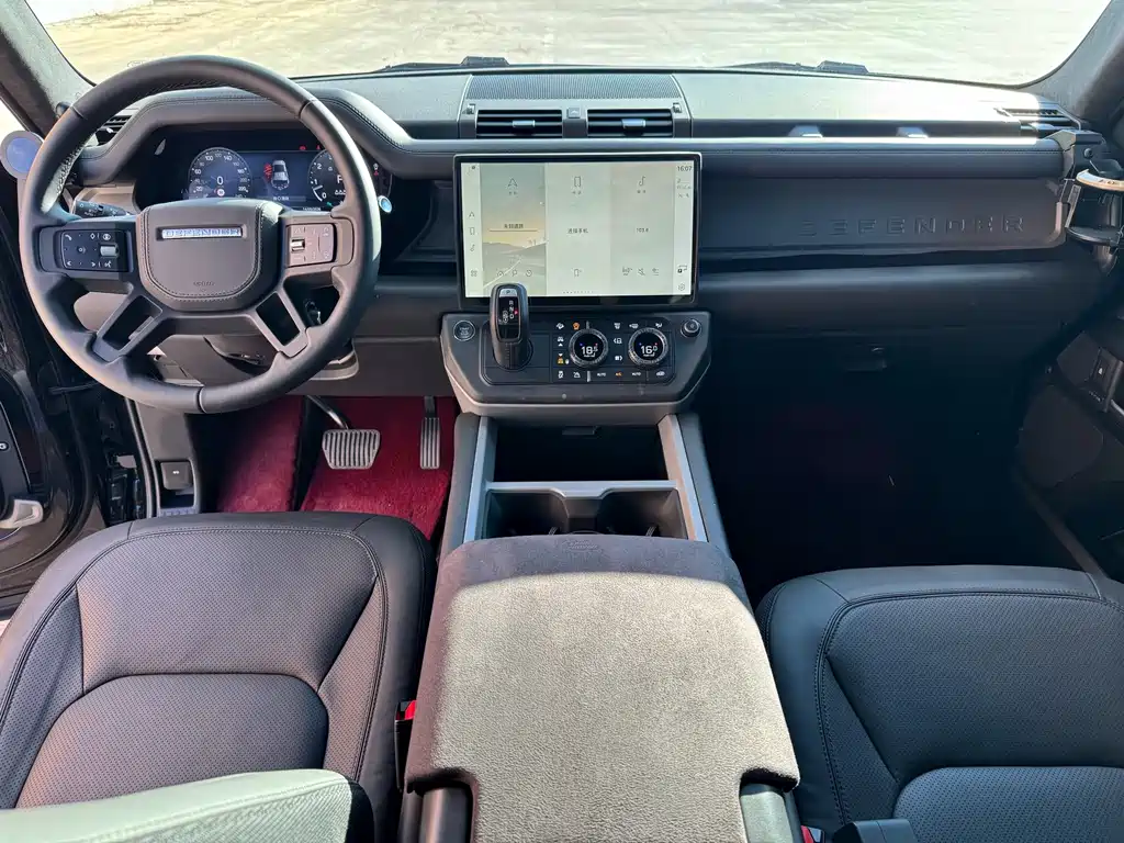 Land Rover Defender — фото 9