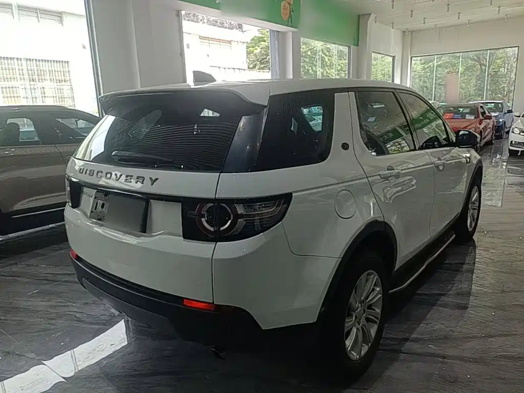 Land Rover Discovery Sport — фото 7
