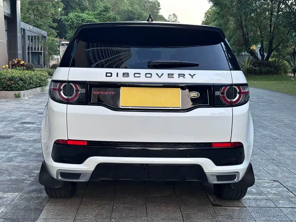 Land Rover Discovery Sport — фото 8