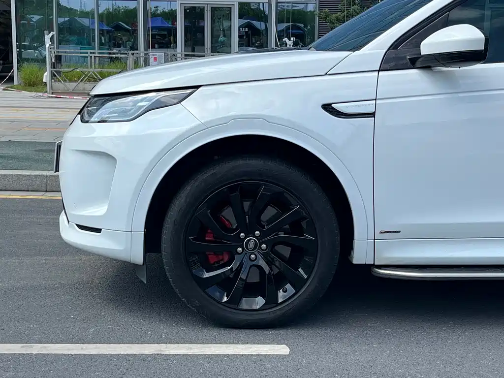 Land Rover Discovery Sport — фото 8