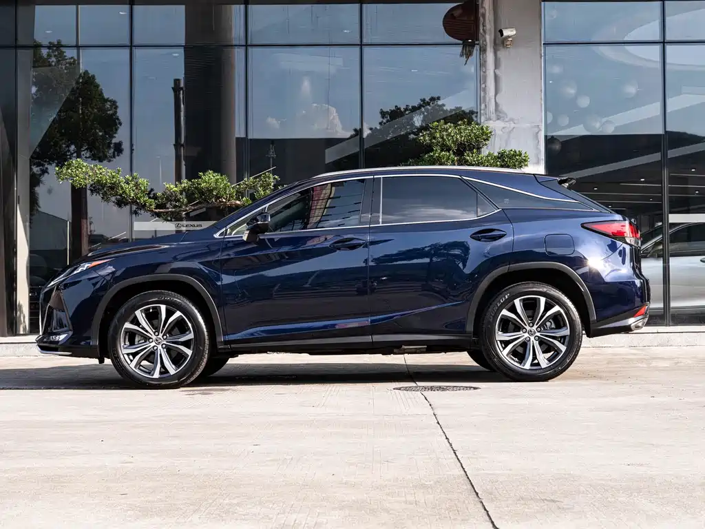 Lexus RX — фото 4