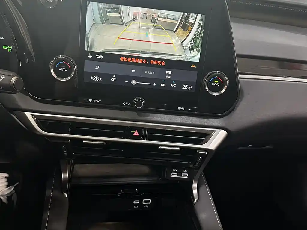 Lexus RX — фото 14
