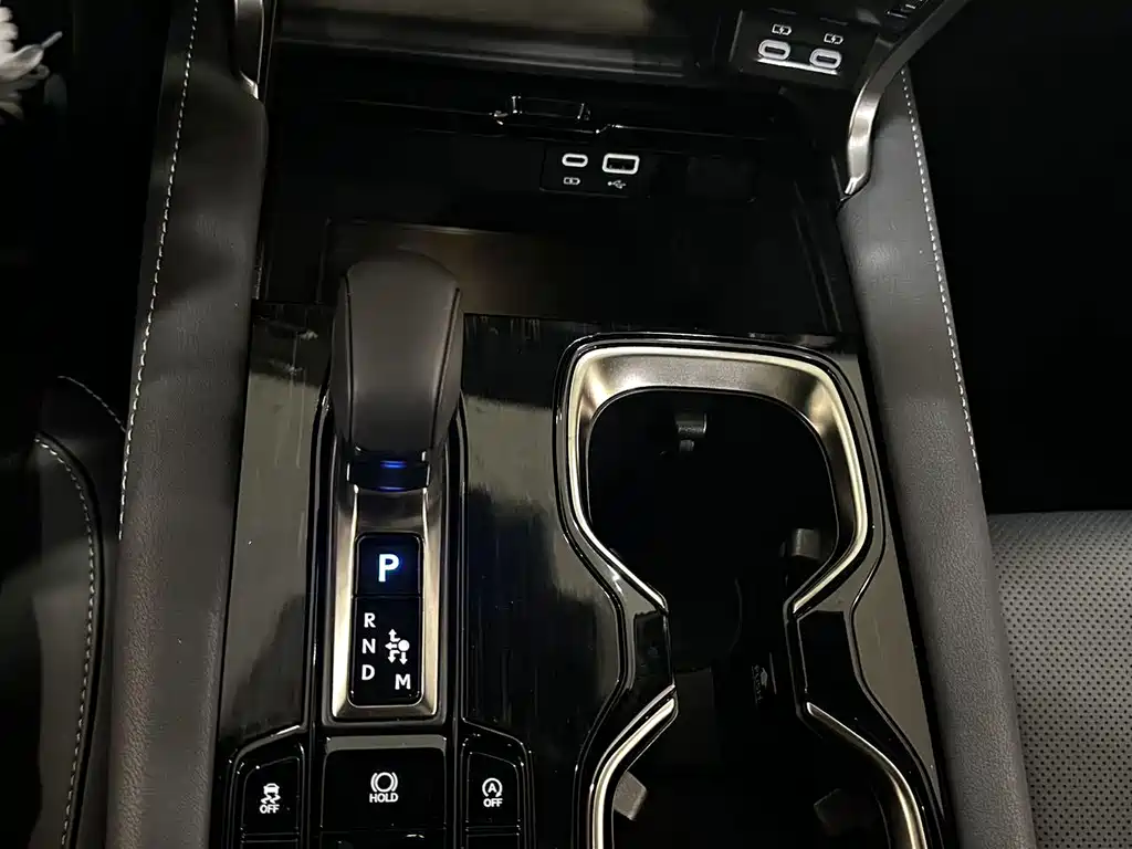 Lexus RX — фото 15