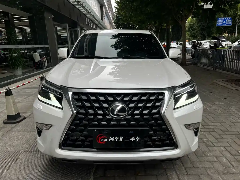 Lexus GX — фото 2