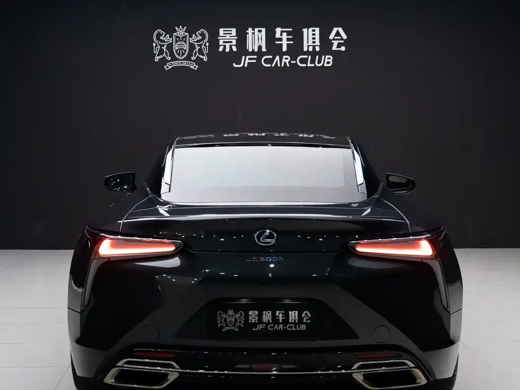Lexus LC — фото 10