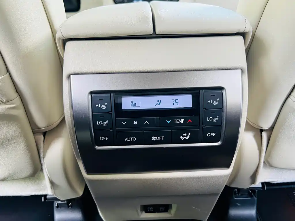 Lexus GX — фото 21