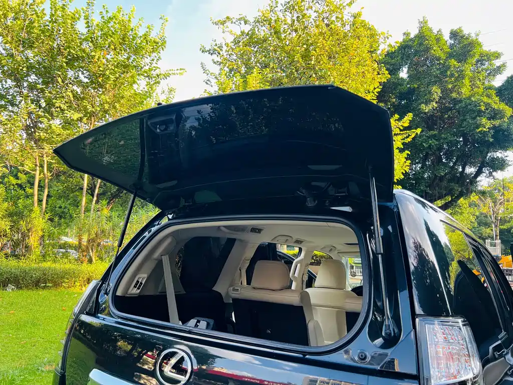 Lexus GX — фото 28