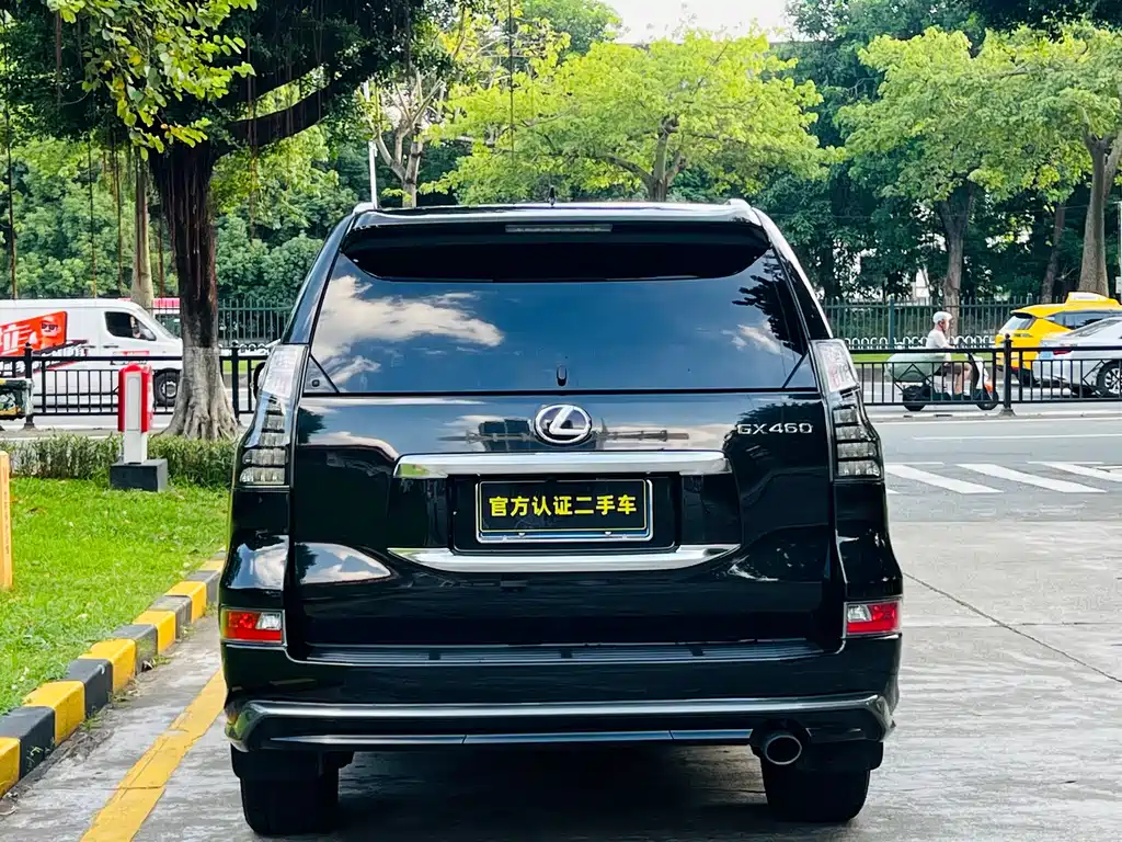 Lexus GX — фото 5