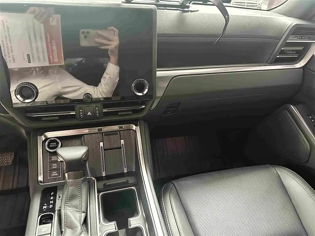 Lexus GX — фото 11