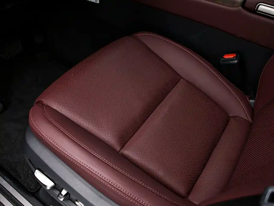 Lexus LX — фото 17
