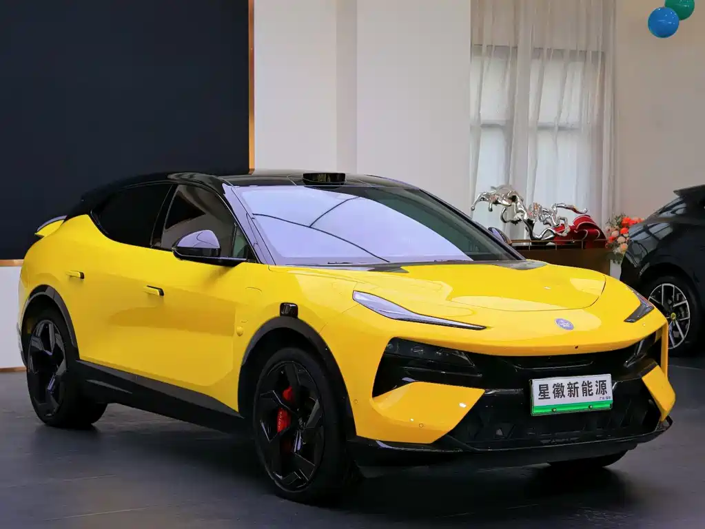 Lotus Eletre — фото 3