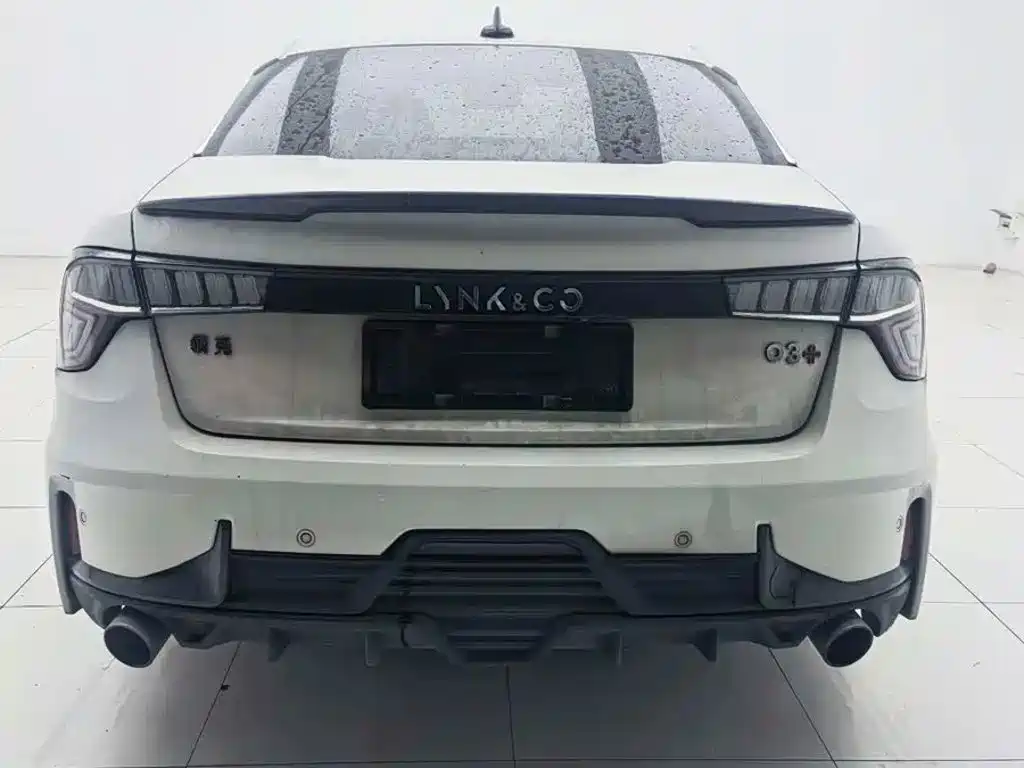 Lynk & Co 03 — фото 9