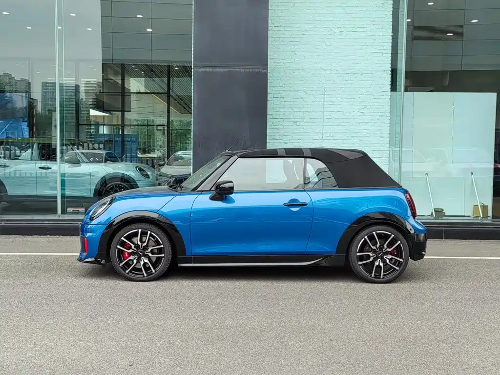 MINI Mini JCW — фото 4