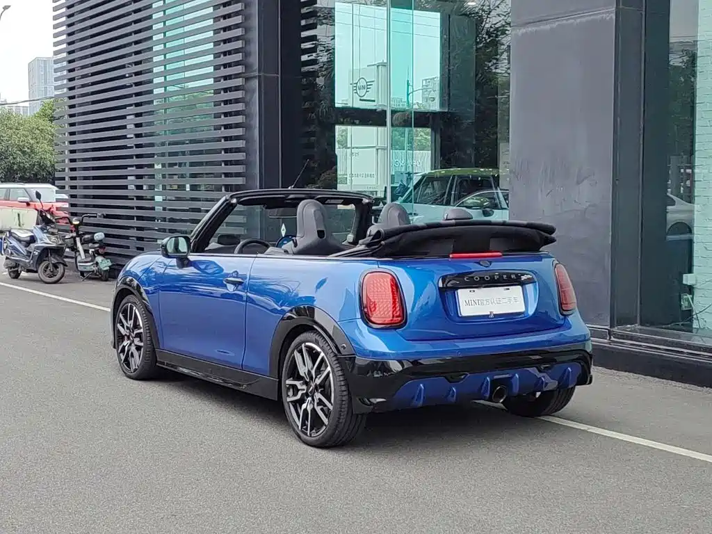 MINI Mini JCW — фото 6