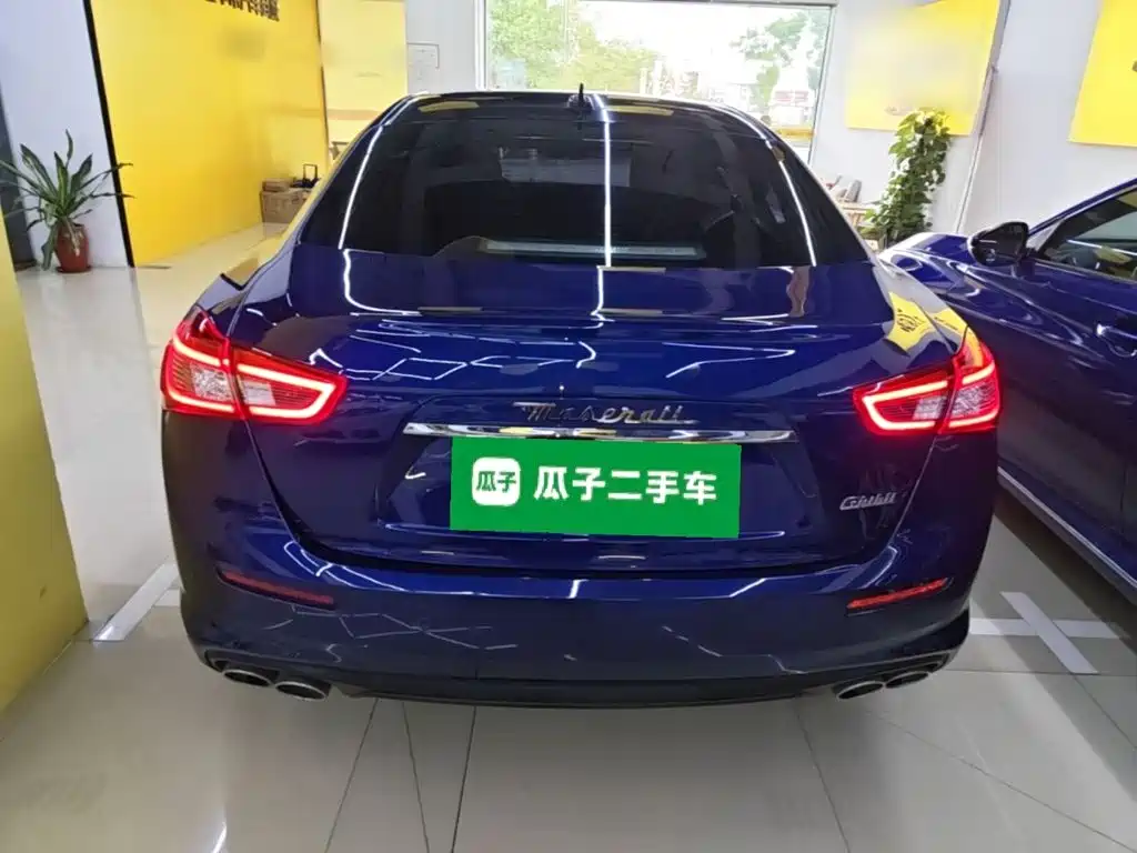 Maserati Ghibli — фото 6