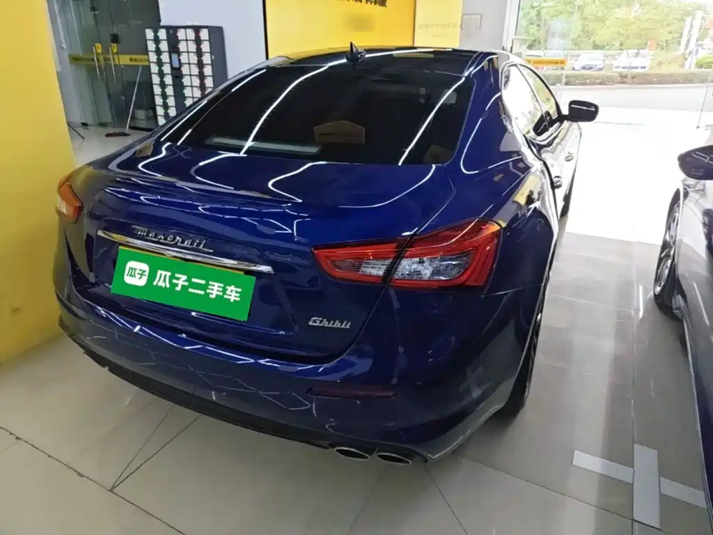 Maserati Ghibli — фото 7