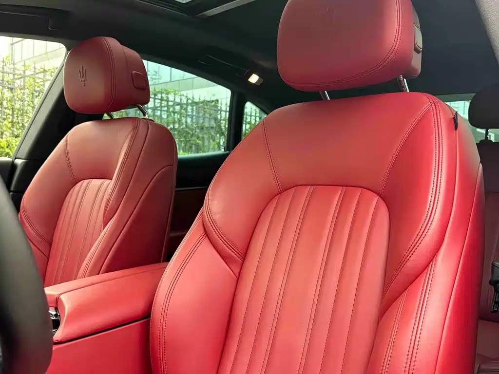 Maserati Levante — фото 8