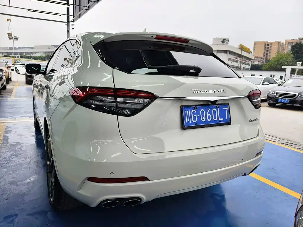Maserati Levante — фото 14