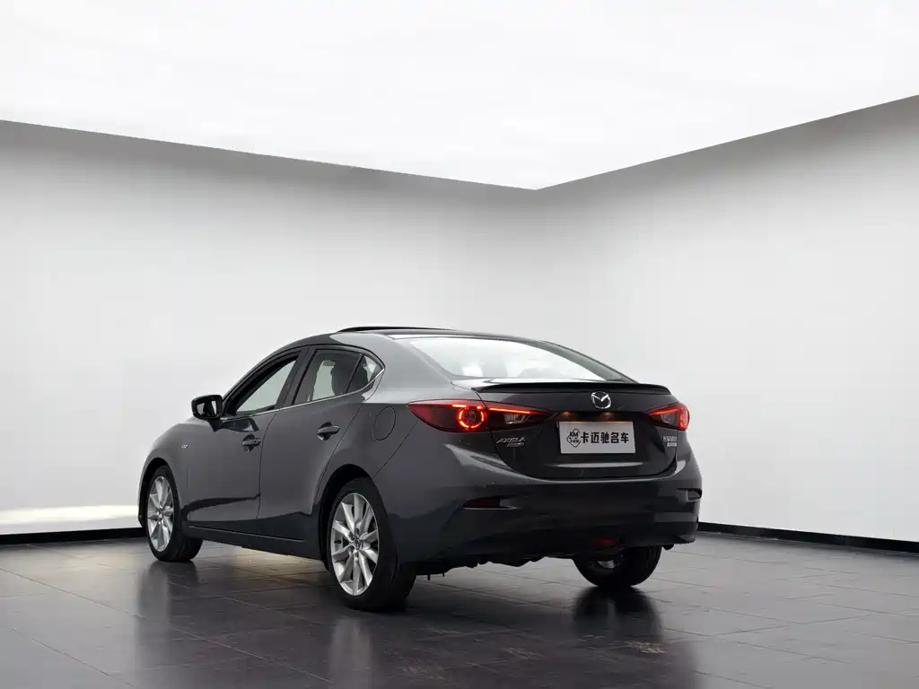 Mazda 3 Axela — фото 6