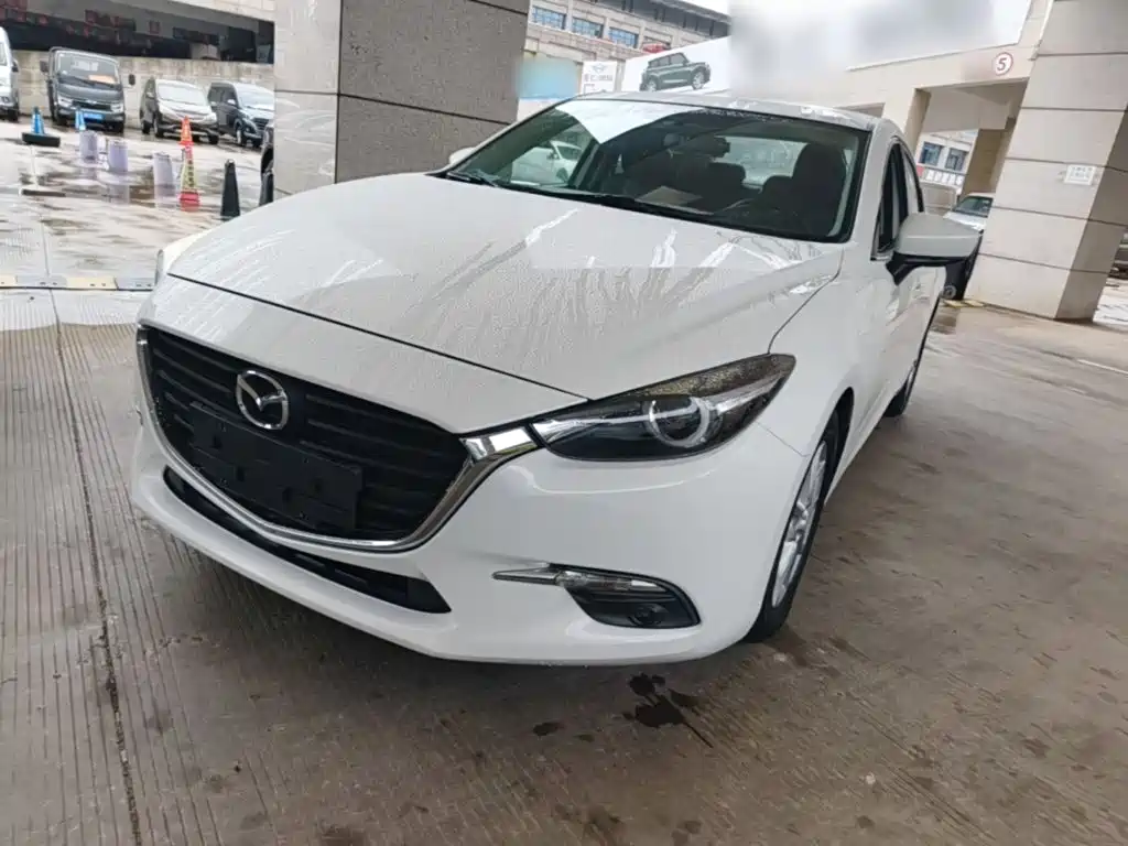 Mazda 3 Axela — фото 2