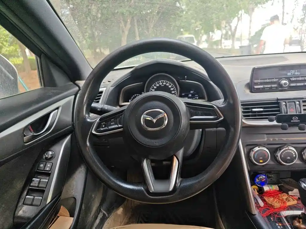 Mazda CX-4 — фото 3