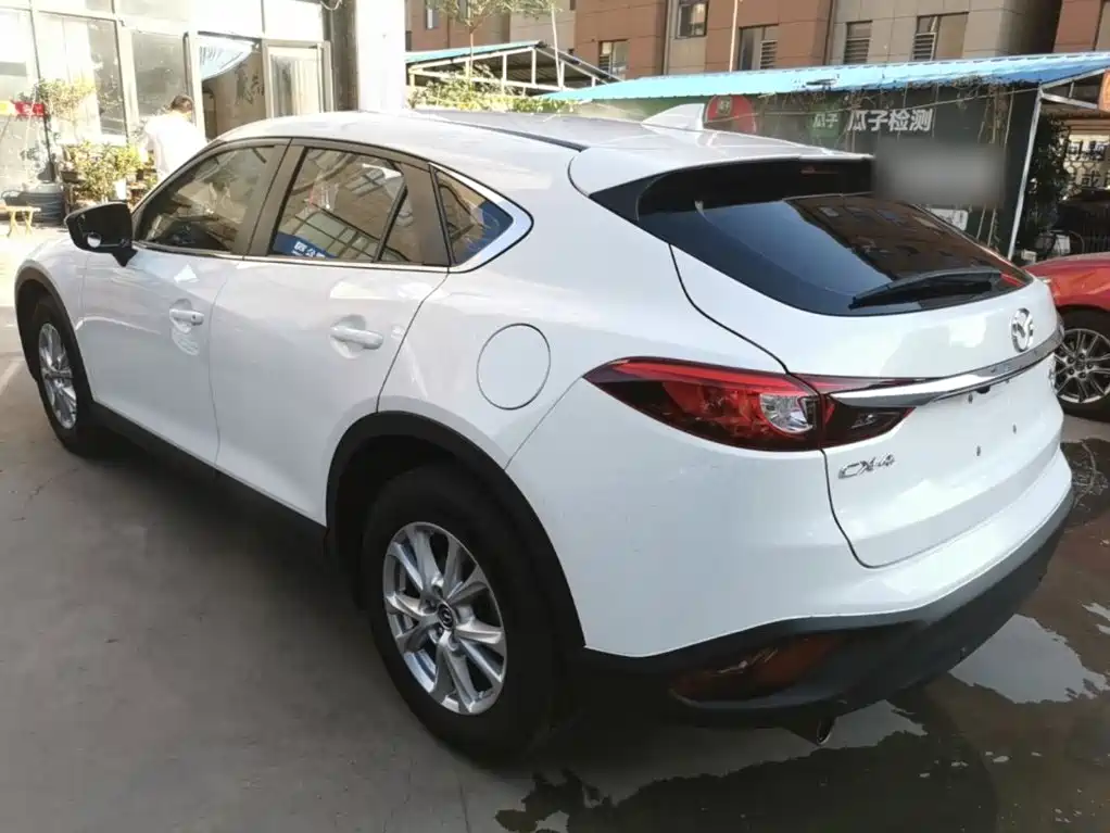 Mazda CX-4 — фото 5