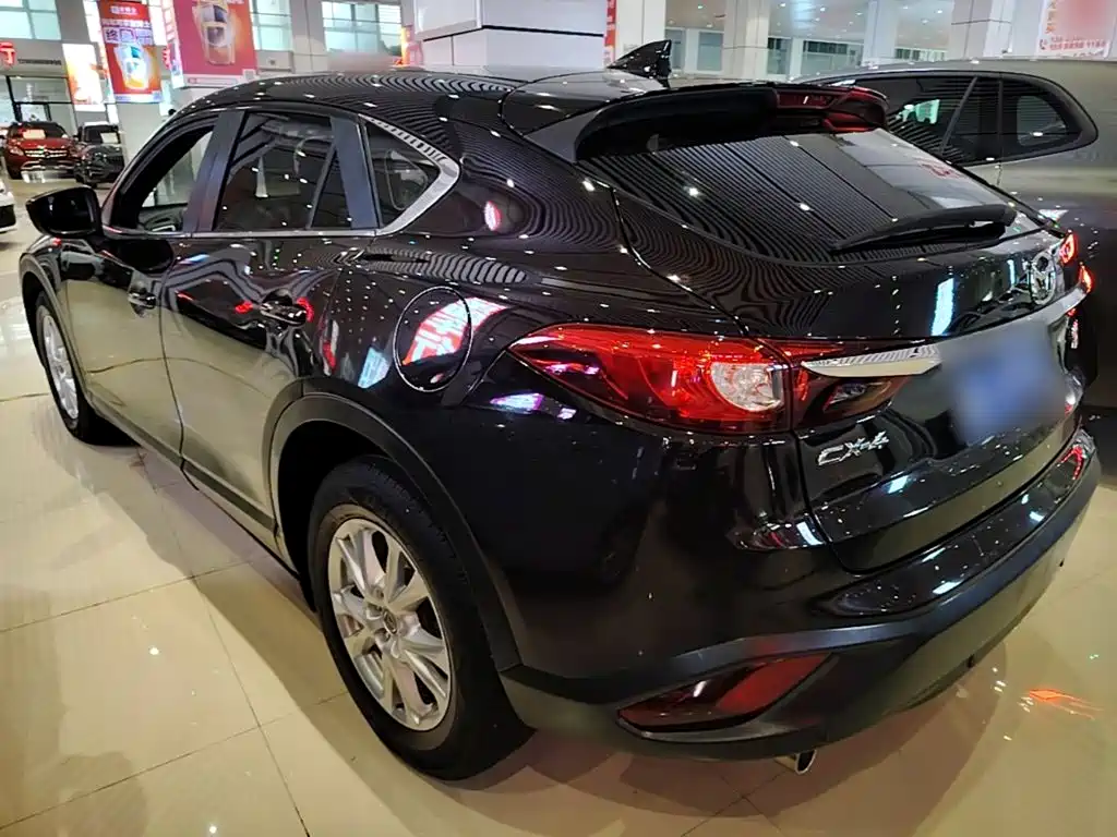 Mazda CX-4 — фото 5