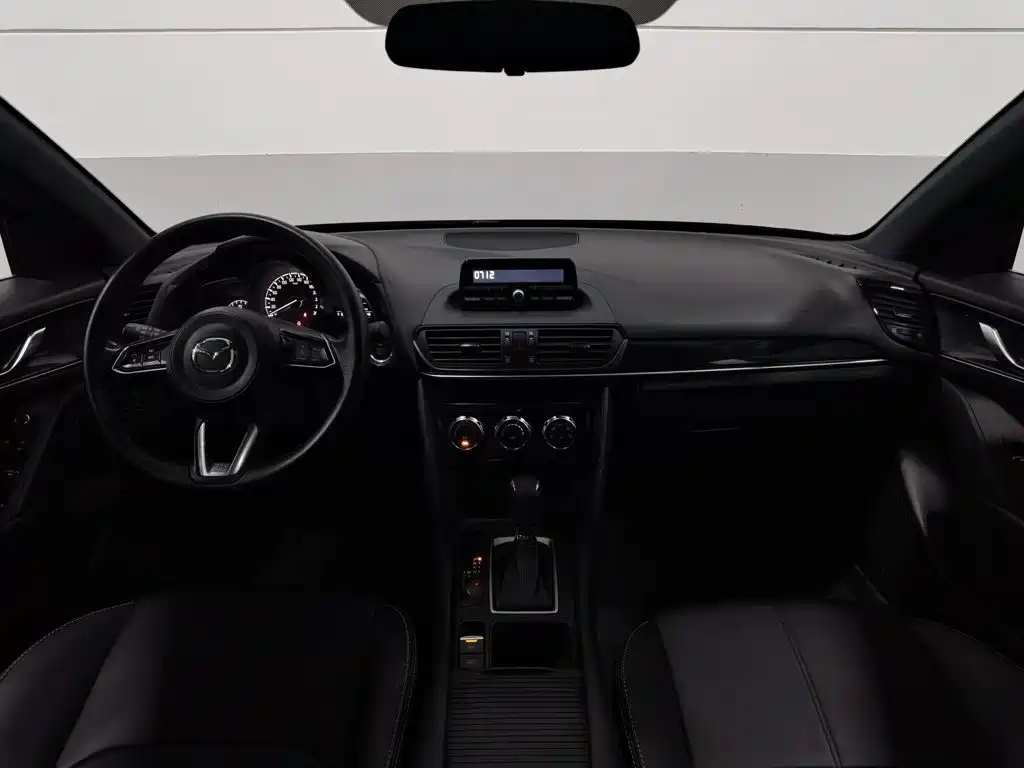 Mazda CX-4 — фото 5