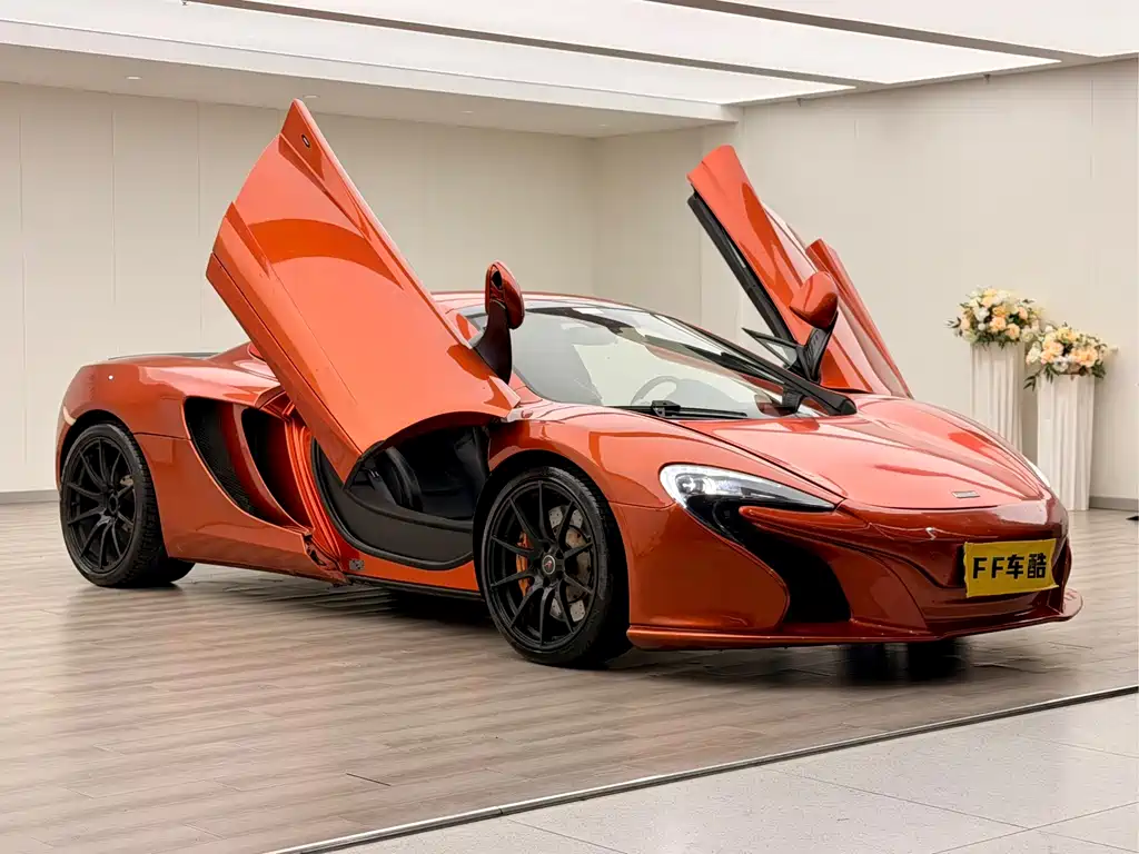 McLaren 625C — фото 5