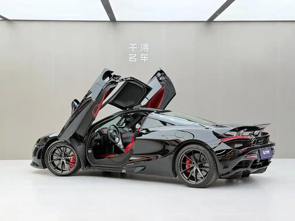 McLaren 720S — фото 14