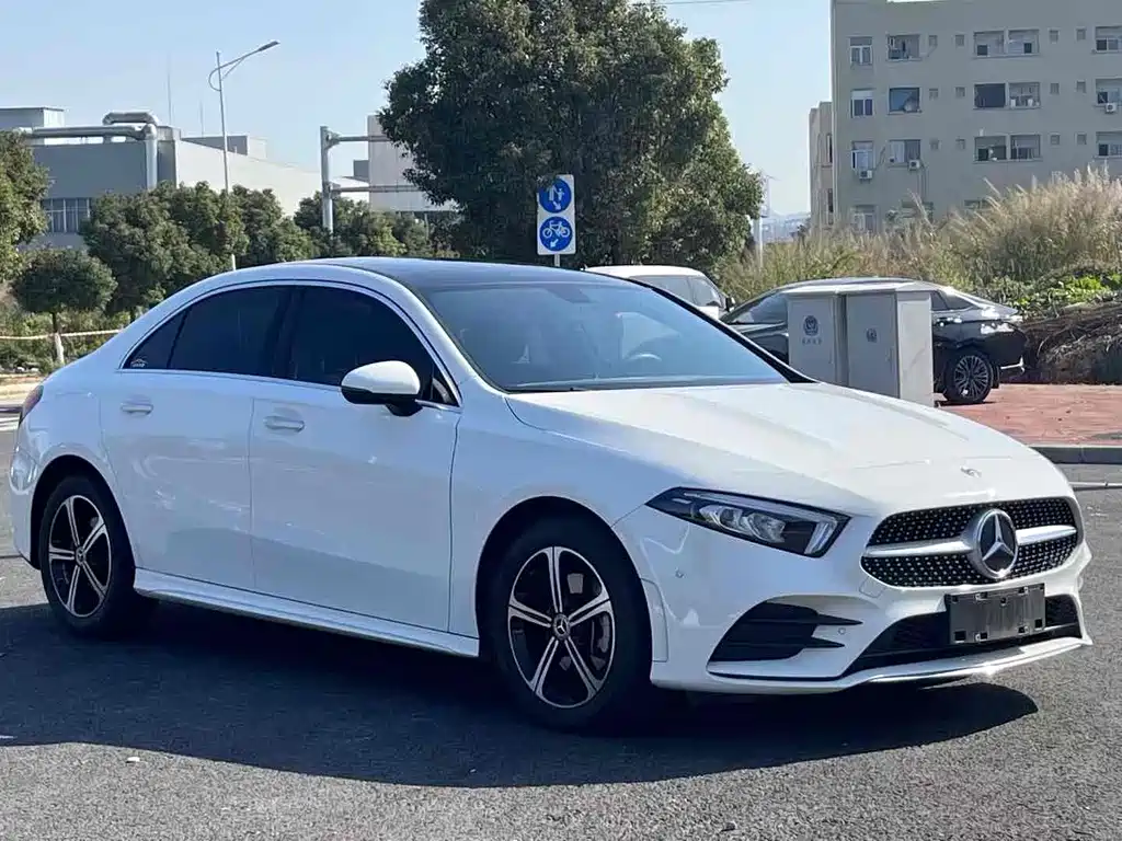 Mercedes-Benz A-Class — фото 3