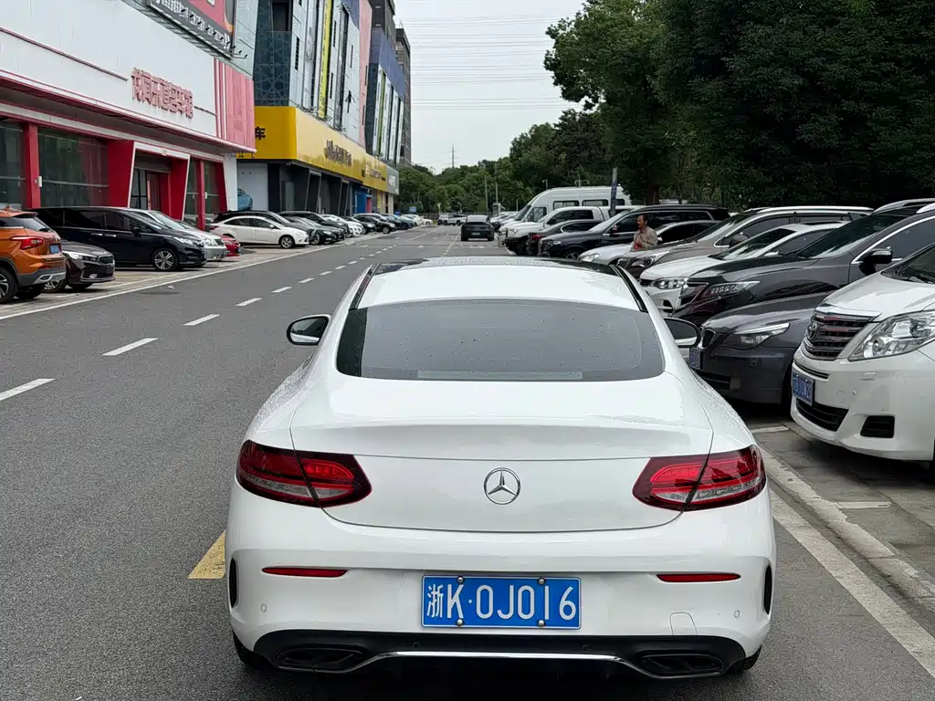Mercedes-Benz C-Class (Import) — фото 6
