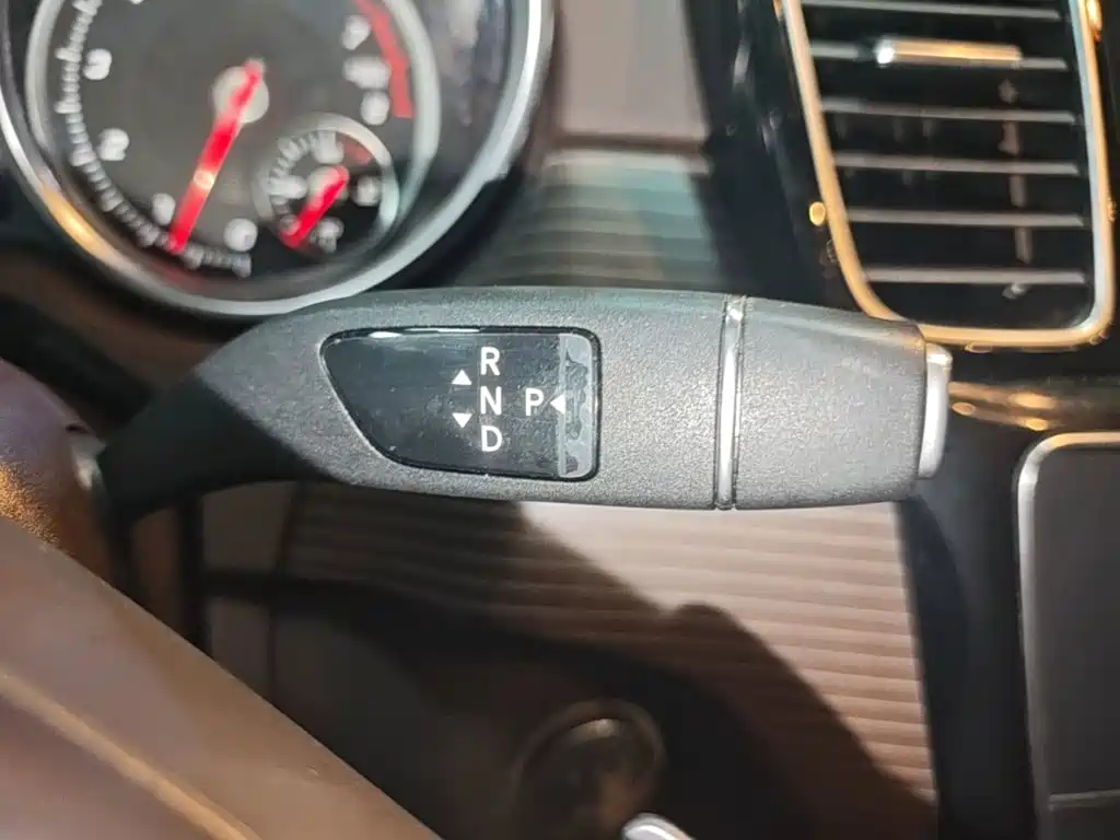 Mercedes-Benz GLE (Import) — фото 14