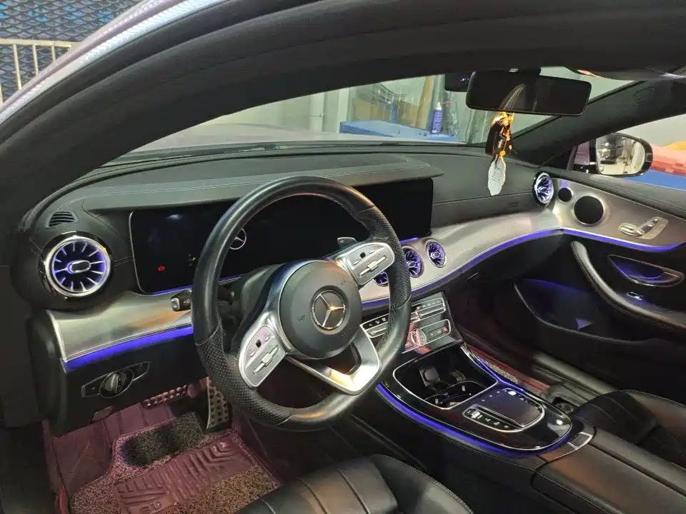 Mercedes-Benz E-Class (Import) — фото 3