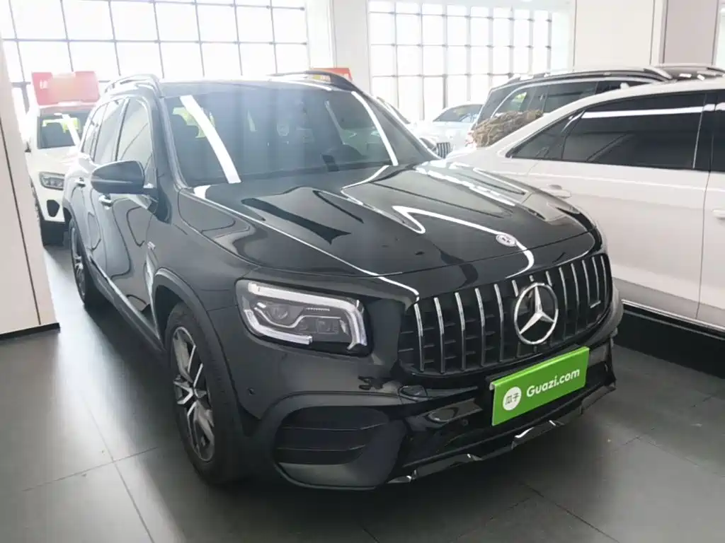 Mercedes-Benz GLB AMG — фото 4