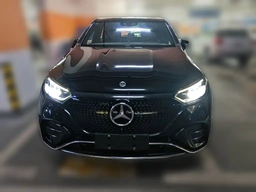 Mercedes-Benz EQE SUV — фото 5