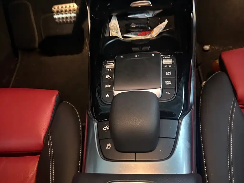 Mercedes-Benz CLA AMG — фото 11