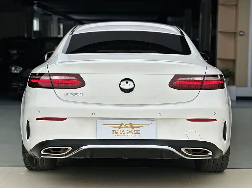 Mercedes-Benz E-Class (Import) — фото 4