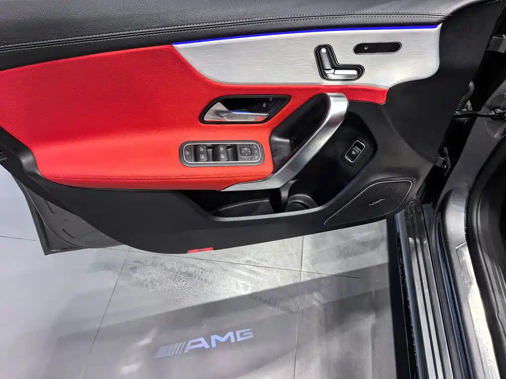 Mercedes-Benz A-Class AMG — фото 5