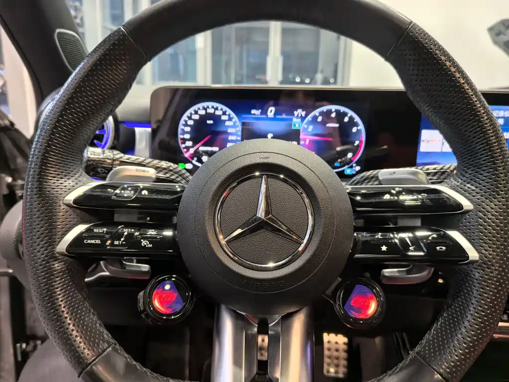 Mercedes-Benz A-Class AMG — фото 8