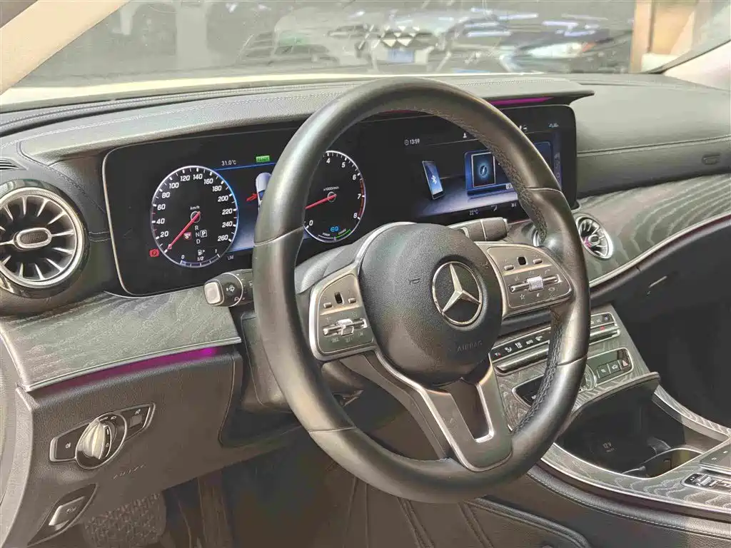 Mercedes-Benz CLS — фото 5